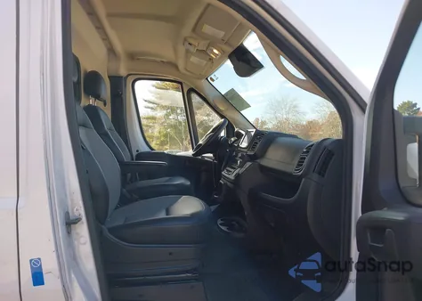 2023 Ram Promaster 2500 High Roof 159 Wb z USA, uszkodzony, nr VIN 3C6LRVDG1PE582481